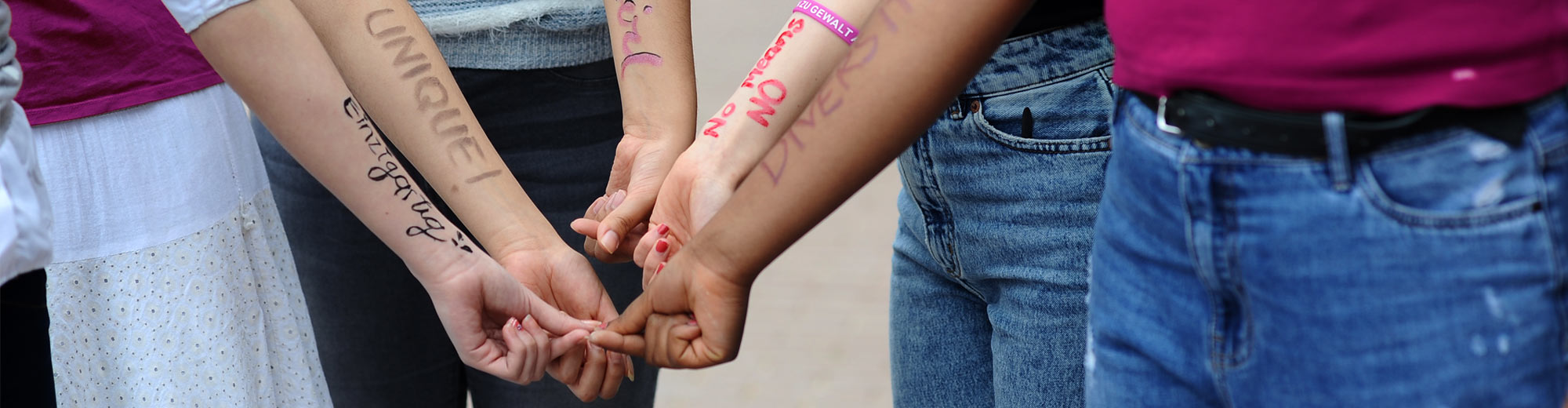 Gegen Gewalt und Sexismus. Für Chancengleichheit und Selbstbestimmung.