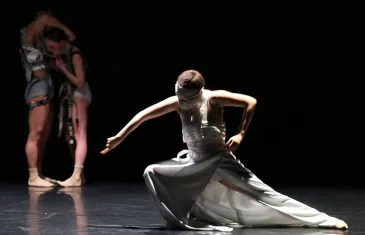 Ramon John & Friends vom Hessischen Staatsballett zeigen Tanzperformance zugunsten von FeM